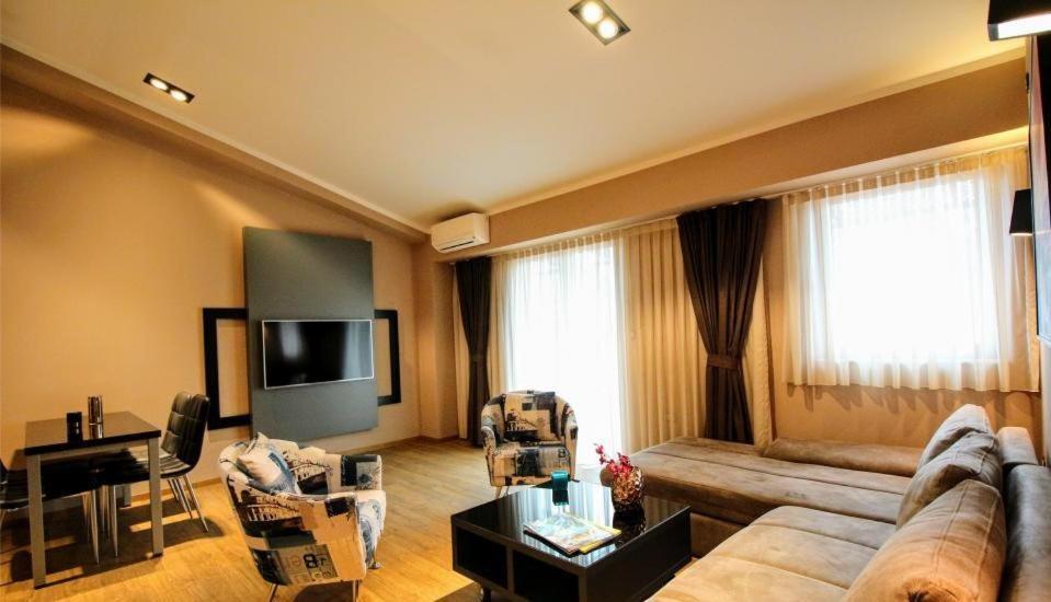 Luxury Skopje Apartments Екстер'єр фото